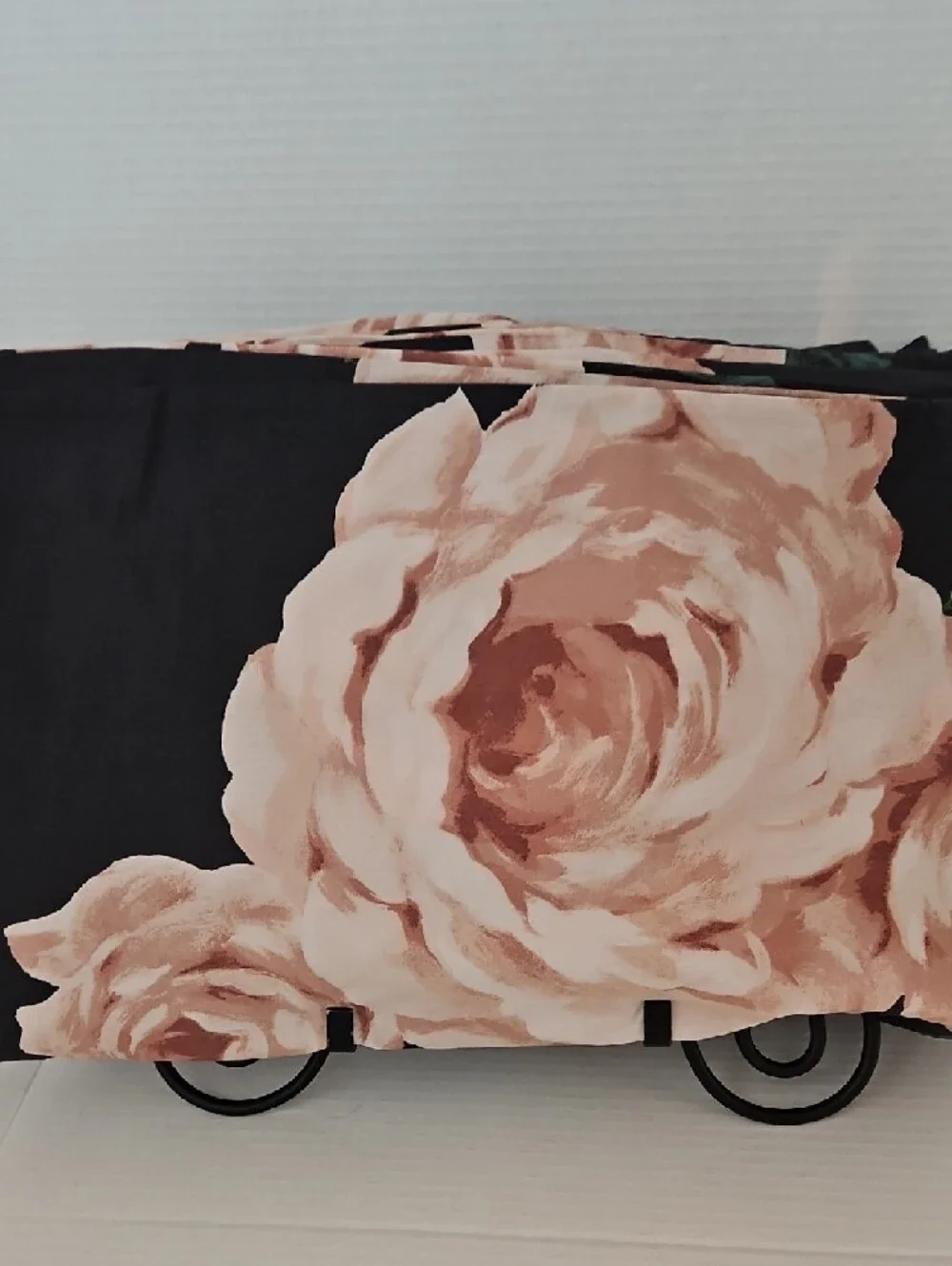 Pottery Barn Teen Emily Meritt Black Mauve Bed of Roses Cotton Twin Duvet Cover